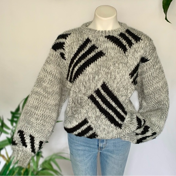 v i n t a g e :: Oversized Chunky Geometric Knit Sweater